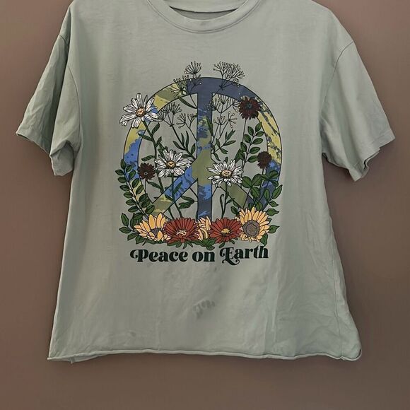 Awake Peace on Earth Cotton T shirt Medium - Picture 1 of 4